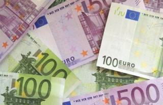&quot;Eurostat&quot;: в Латвии в третьем квартале дефицит бюджета был равен среднему по ЕС