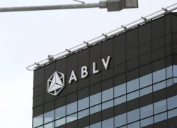 Минфин США объявил о снятии санкций с латвийского банка ABLV