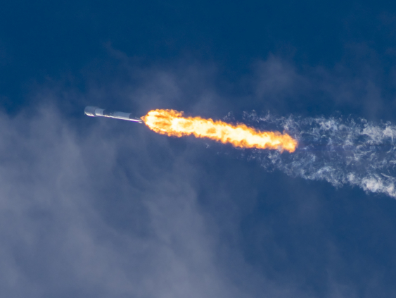 SpaceX взлетела — и потянула за собой рынки: что происходит с нефтью
