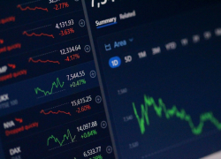 Инвесторы опасаются инфляции: акции падают, нефть дорожает