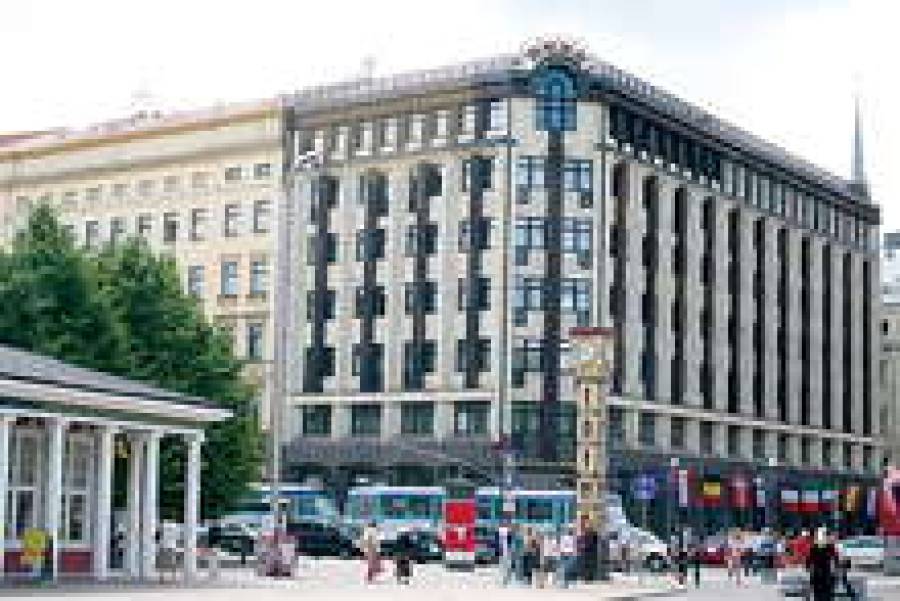 Дума выживает Hotel de Rome
