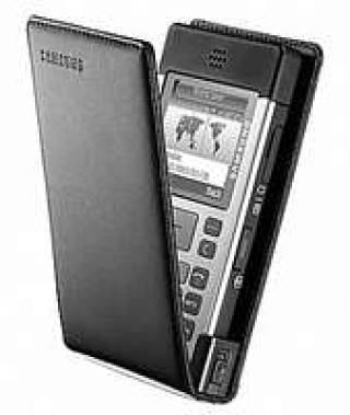 Телефоны худеют и умнеют