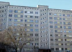 В Риге цены серийных квартир с 2007 упали почти наполовину, за год - на 5,5%