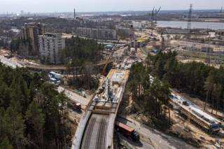 Затраты на строительство моста в Саркандаугаве выросли на 1,1 млн евро