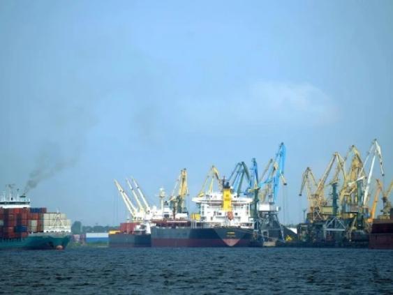 Нашу гавань обходили корабли: в порты Латвии все реже заглядывают иностранные суда