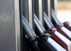 Словакия отвергает призыв ЕС отменить более высокие цены на топливо для иностранцев