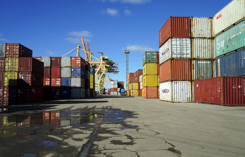 Объём перевалки грузов в Рижском порту в первом квартале сократился