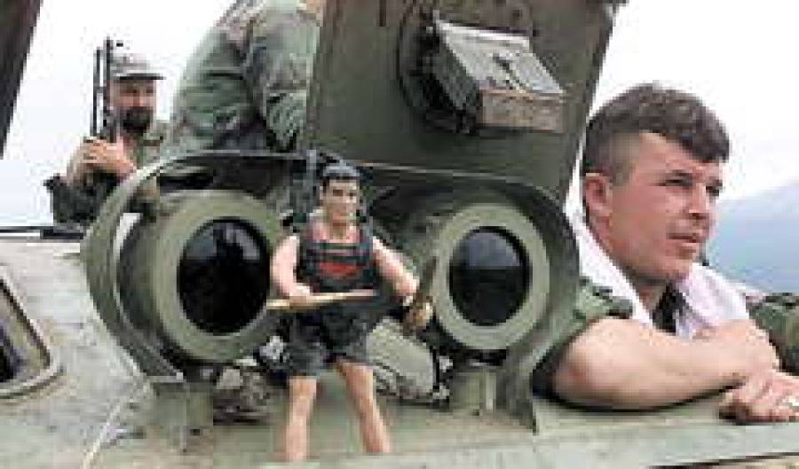 &quot;Томагавками&quot; по воробьям