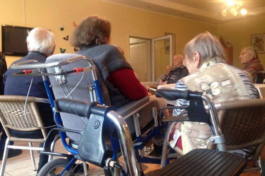 В Балвском крае Covid-19 ударил по пансионату и детсадам; жителей просят помочь