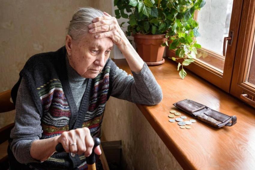 Латвийские пенсионеры в ужасе ждут индексации пенсий; минблаг разводит руками