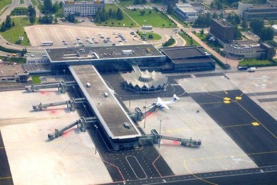 В Рижском аэропорту резко выросло число пассажиров