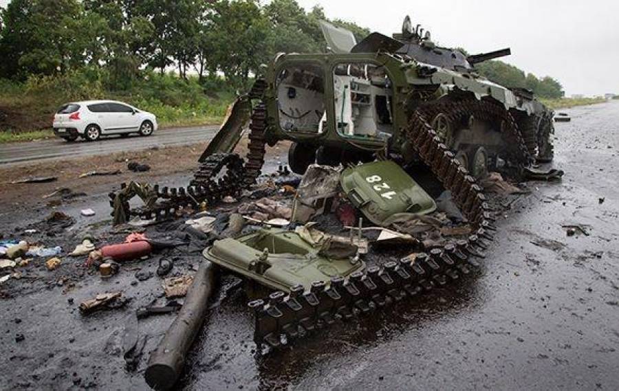 СМИ: Украина потеряла на Донбассе целую армию