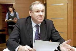 Денег в городском бюджете следующего года будет настолько мало, что мэру Янису Бирксу может не хватить не только на секретаря, но и на чай.