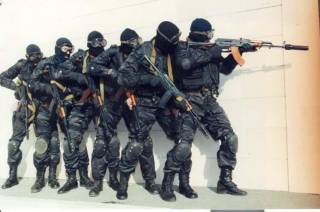 В Латвии создают еще одну спецслужбу — ловить «оборотней в погонах»