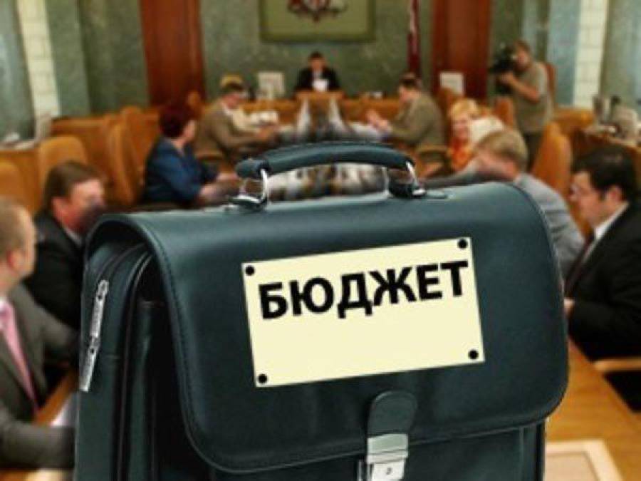 Дефицит госбюджета 2015 года прогнозируется в размере 1% от ВВП
