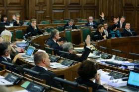 На компенсации не попавшим в Сейм депутатам потрачено 400 тысяч евро