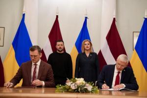 Министры иностранных дел Латвии и Украины подписали договор о техническом и финансовом сотрудничестве между странами
