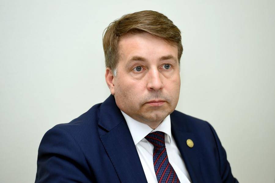 Улдис Аугулис, министр сообщения ЛР.