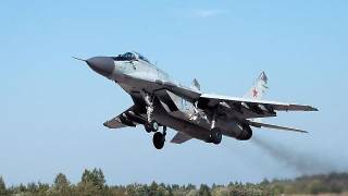 Военные США смирились с тем, что российские МИГи сядут в Риге