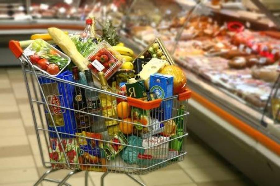 Спад розничной торговли в Латвии в январе был больше, чем в среднем по ЕС
