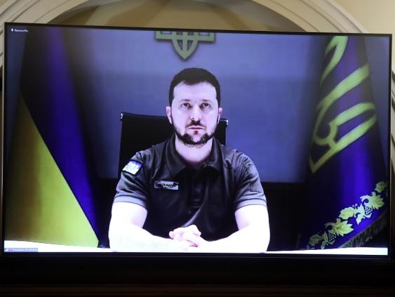 В мае 2022 года Зеленский выступил перед депутатами Сейма ЛР по видеосвязи.