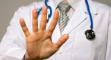 Протестуя против недостаточного финансирования здравоохранения, медики проведут акцию "Один день без врача"