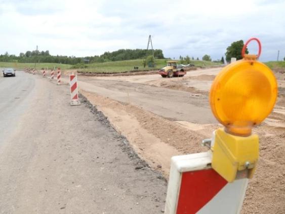 СМИ: в Латвию из Нидерландов для строительства дорог импортировали токсичный шлак