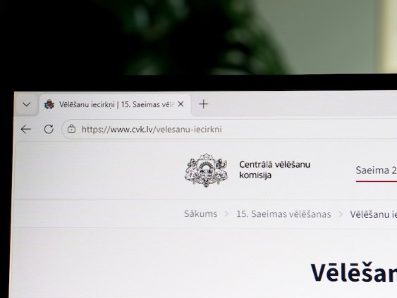 С сегодняшнего дня избиратели смогут начать досрочно сдавать свои голоса на выборах в Сейм