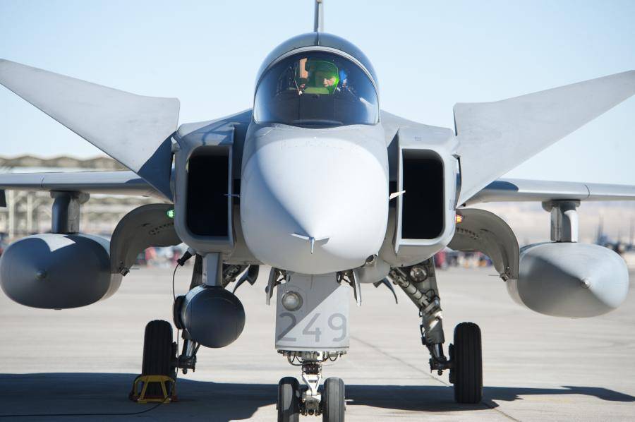 Так выглядит самолет Jas Gripen E.