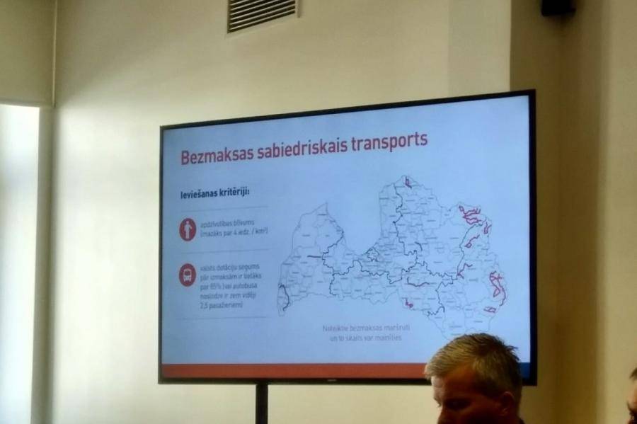 Жителям сельской местности в Латвии предоставят бесплатный транспорт