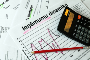 Налоговые поступления в этом году прогнозируются в объеме 16,015 млрд евро