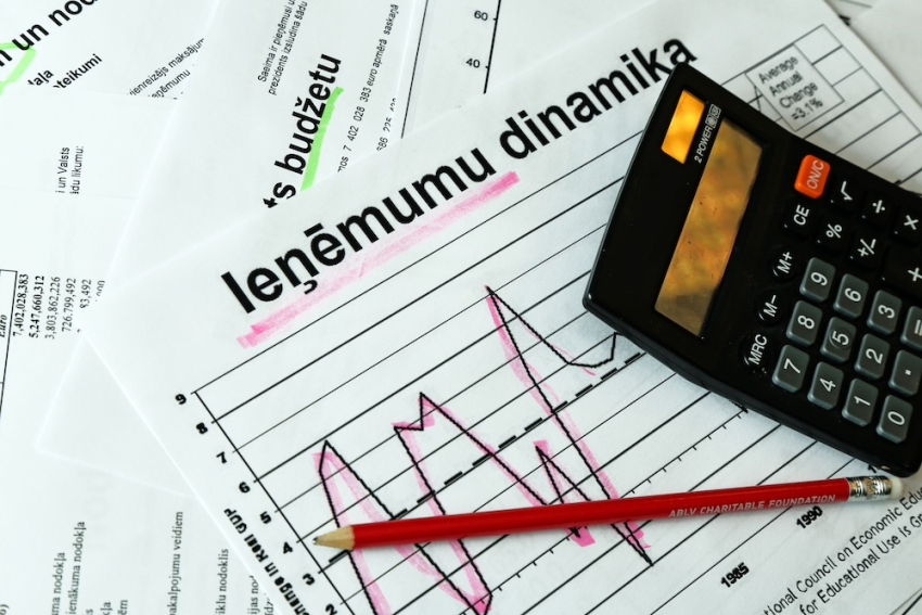 Налоговые поступления в этом году прогнозируются в объеме 16,015 млрд евро