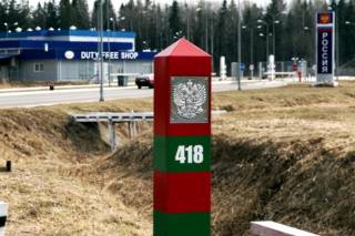 В прошлом году товары в Россию экспортировало 831 латвийское предприятие, в Белоруссию - 383