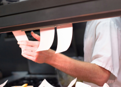 Гостиницы и рестораны начали год слабее, чем ожидалось