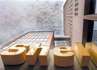 Statoil покупает Shell. Через полгода он будет контролировать четверть балтийского рынка.