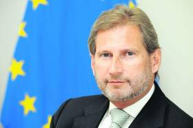Еврокомиссар: Латвия должна научить Украину и Молдавию выполнять «домашние задания»