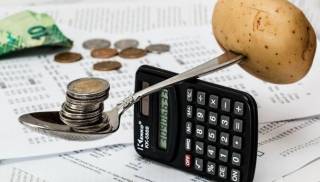 Опрос: 84% населения обеспокоены инфляцией больше, чем пандемией