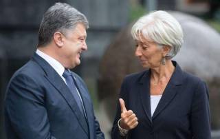 МВФ поддержал Порошенко суммой 1 млрд долларов