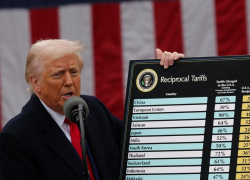 Бизнес в США может претендовать на 200 млрд долларов после поражения Трампа в Верховном суде