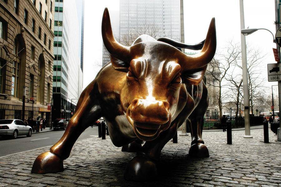 Bloomberg: супербогатые люди станут богатеть еще быстрее