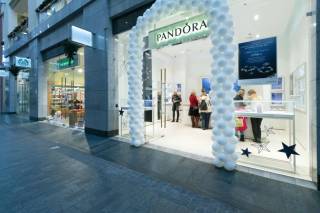 PANDORA: Теперь и в историческом центре Риги