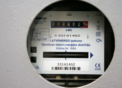 Средняя цена электроэнергии в Латвии выросла на 40%