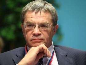 Президент КХЛ Медведев обещает: «Сезон доиграют все»