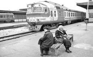 Если до 2008 года государство выделит на нужды АО PasaĒieru vilciens только 4,5 млн. латов, то к 2009-му ездить по железной дороге в пределах Латвии будет не на чем...