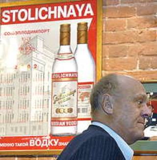 Absolut выменяли на &quot;Столичную&quot; ради &quot;Смирнова&quot;