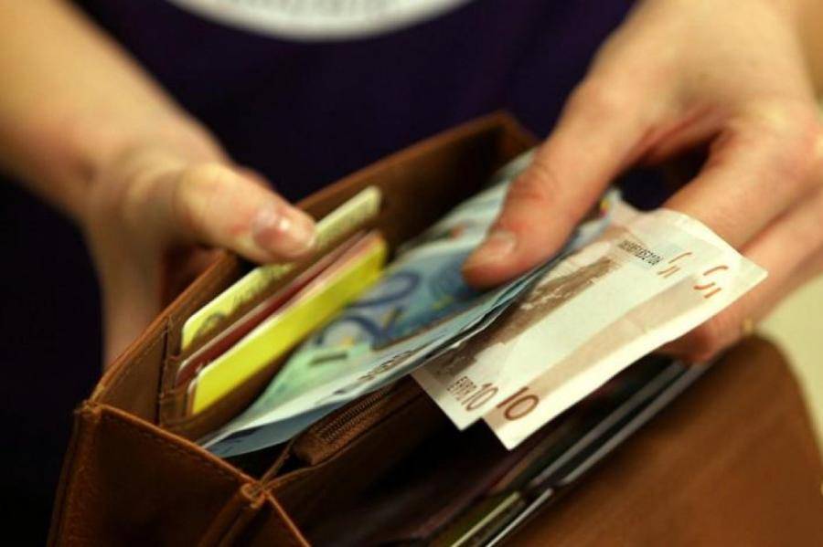 Рейтинг зарплат мира: первое место Швейцария с 5232 евро; а как в Латвии?
