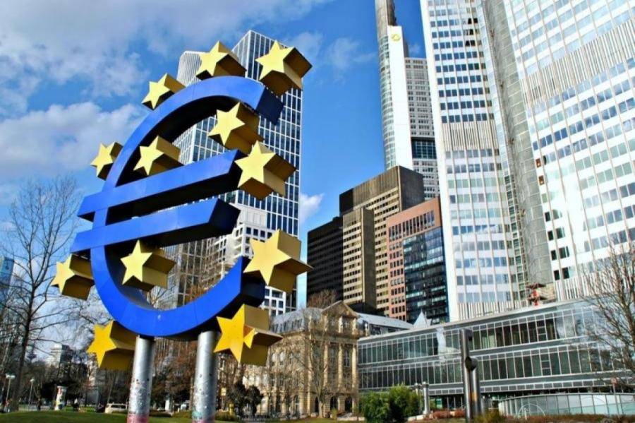 Еврогруппа: экономика ЕС находится в глубокой рецессии