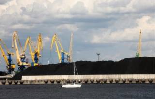 Грузооборот Рижского порта снова рухнул