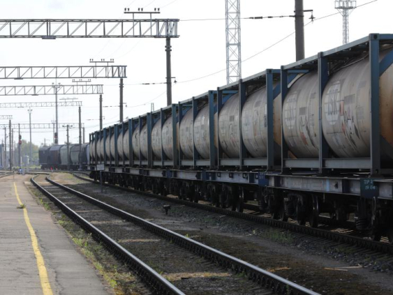 LDz фиксирует падение российских грузов при их высокой доле в перевозках