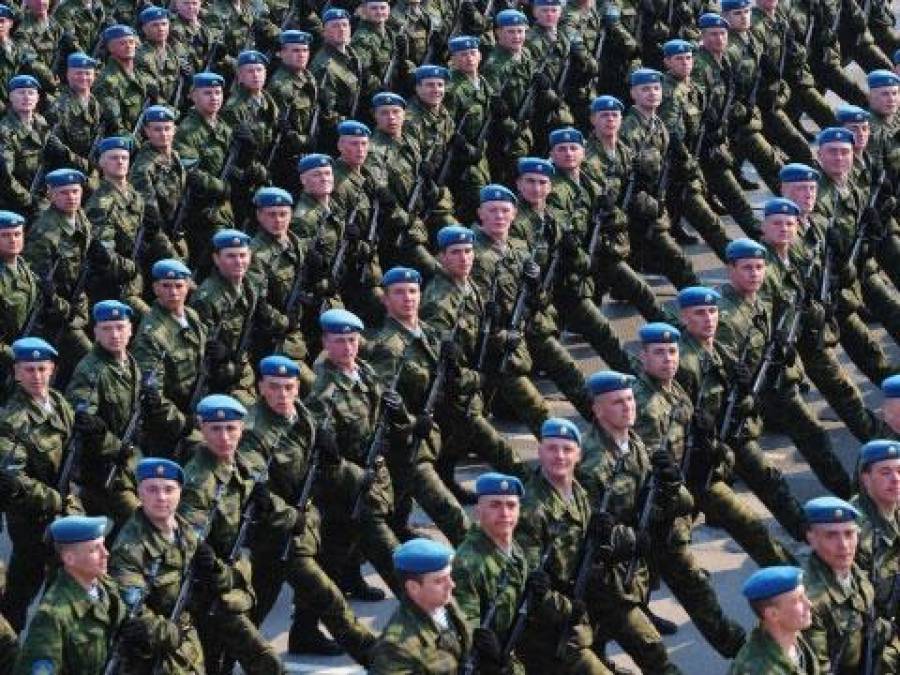 В России резко увеличат число офицеров ВДВ; их учат английскому — пригодится